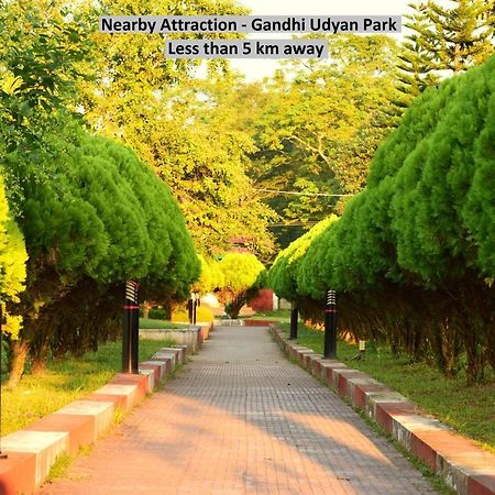 Oyo Flagship 27933 Hotel Green Valley Rāipur Dış mekan fotoğraf